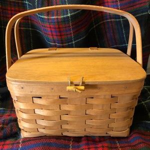Longerberger Small Picnic Basket
